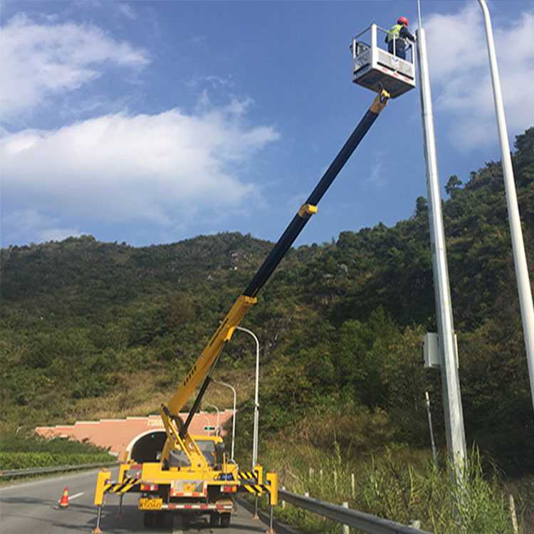 南寧16米高空作業(yè)車(chē)租賃